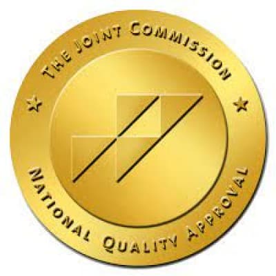 THE JOINT COMMISSION ON ALLIED HEALTH PERSONNEL IN OPHTHALMOLOGY